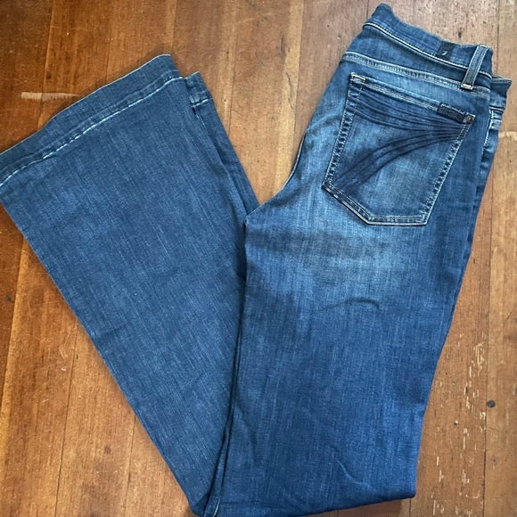 7 For all Mankind - Picture 2 of 2